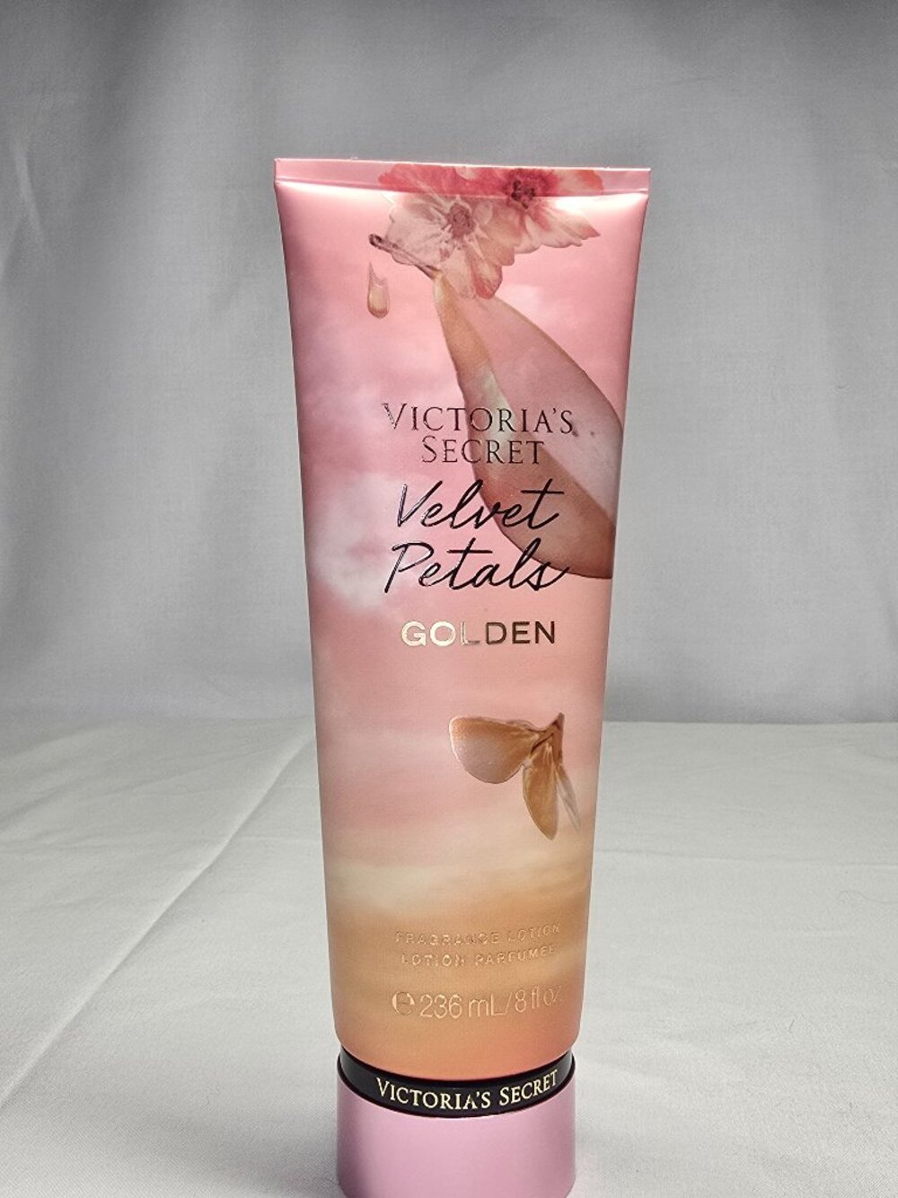 Velvet Petals GOLDEN by Victoria's Secret 8 oz Fragrance Lotion